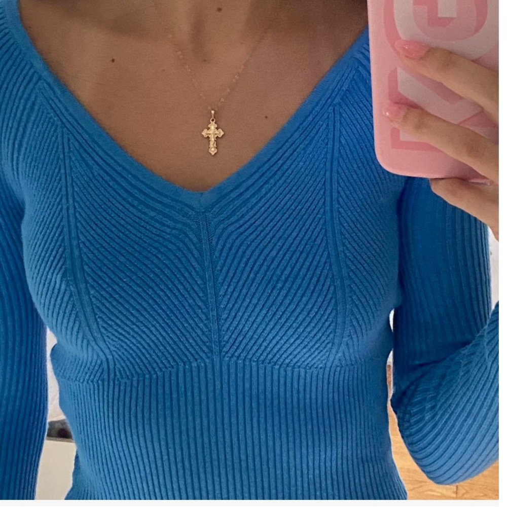 Abercrombie & Fitch Blue V-Neck Sweater